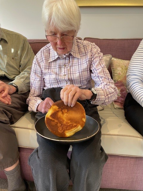 osprey resident with pancake